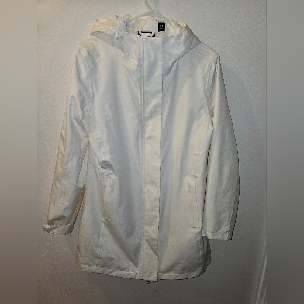 Swiss Tech Rain Jacket - Picture 6 of 14